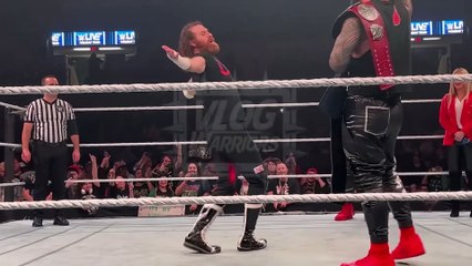 Sami Zayn gets Solo Sikoa to break character again!!!