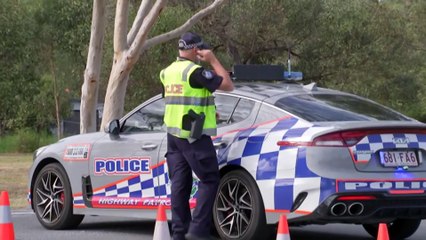 Man surrenders to police after eight-hour stand-off