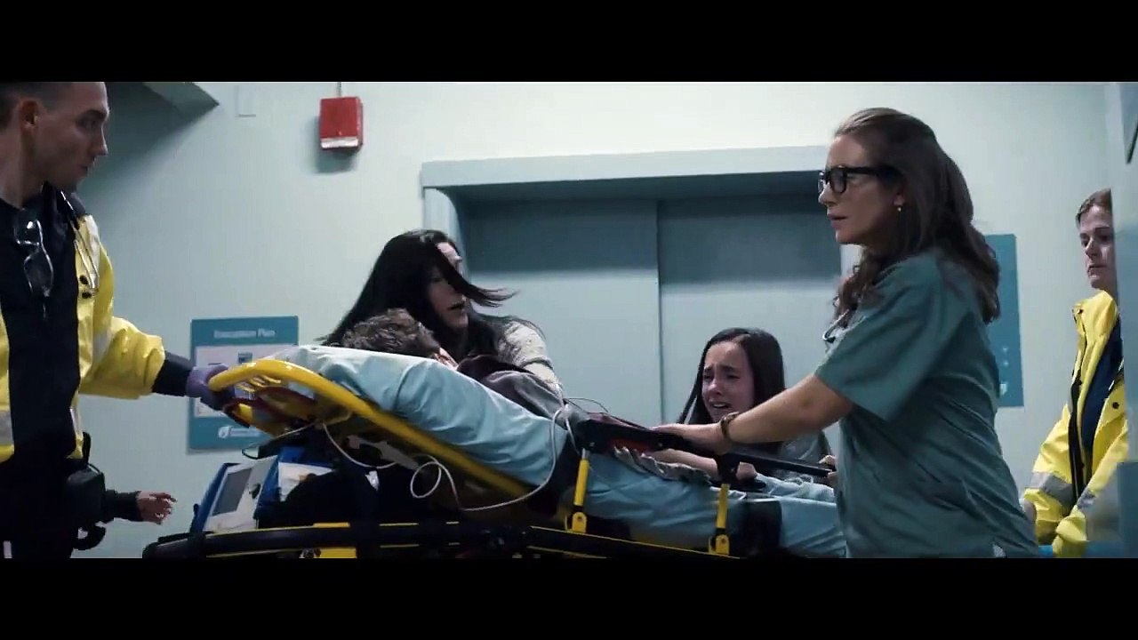 Lanetli Kan Altyazılı Fragman