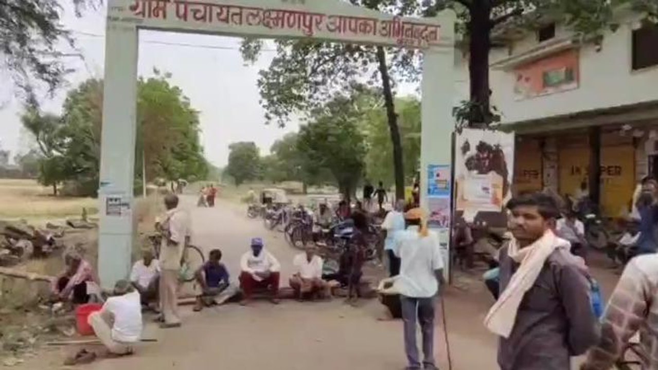 दर्दनाक सड़क हादसे में युवक की मौत,परिजनों ने किया सड़क जाम