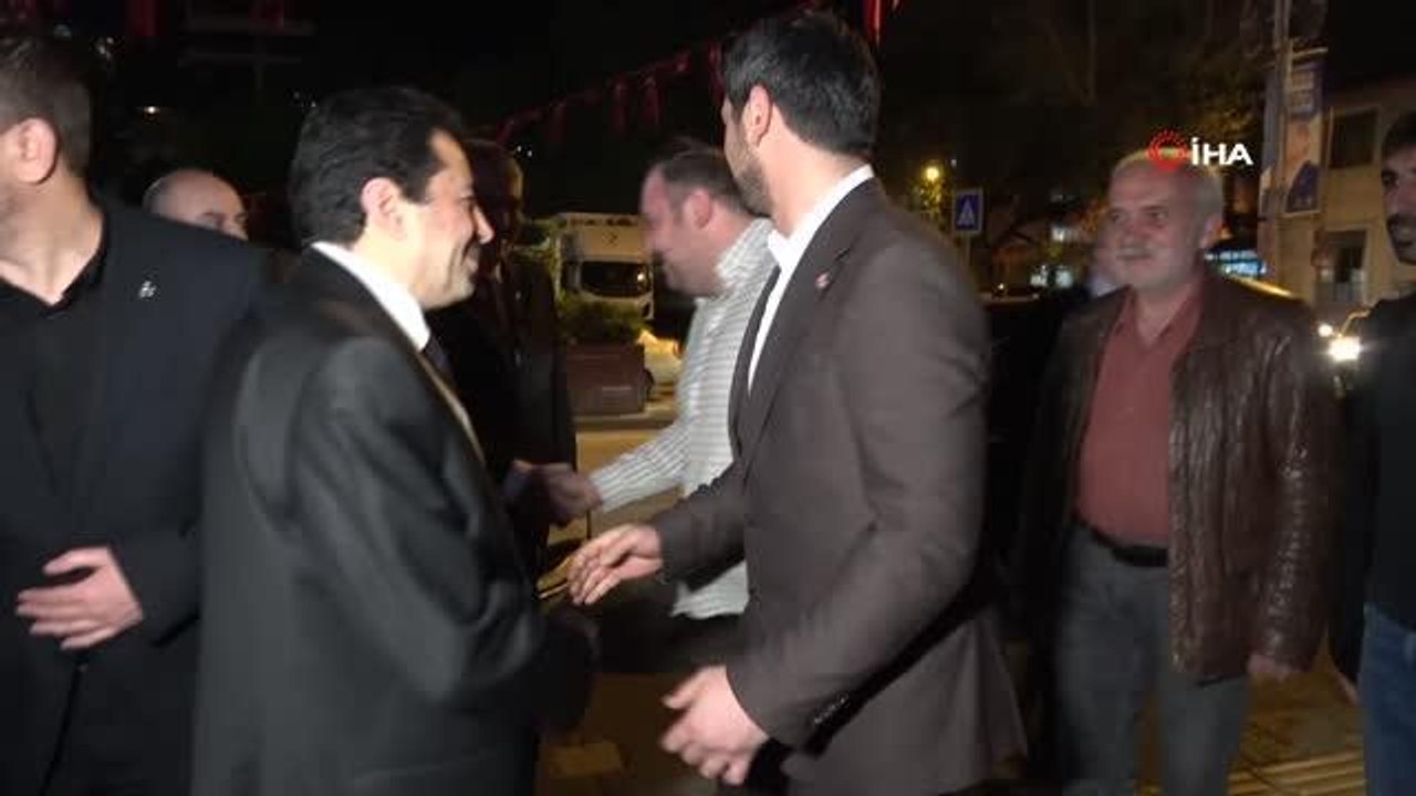 MHP Bursa'daki depremzedelerle iftar sofrasında buluştu