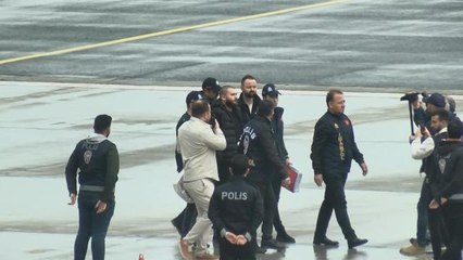 Özel ekip tarafından teslim alındı! İşte Türkiye'ye getirilen Faruk Fatih Özer'in ilk görüntüleri