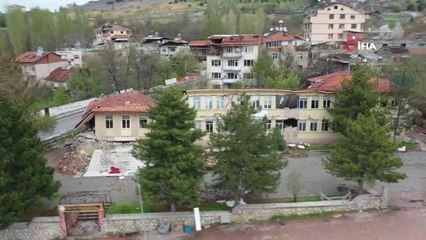 Depremde yan yatan bina müze yapılacak