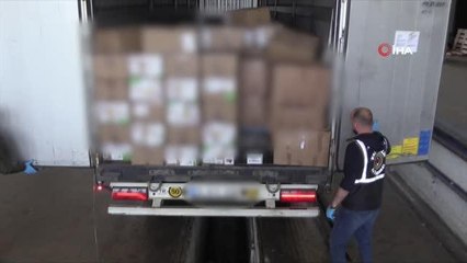 Kapıkule'den giriş yapan tırda milyonlarca kaçak malzeme ele geçirildi