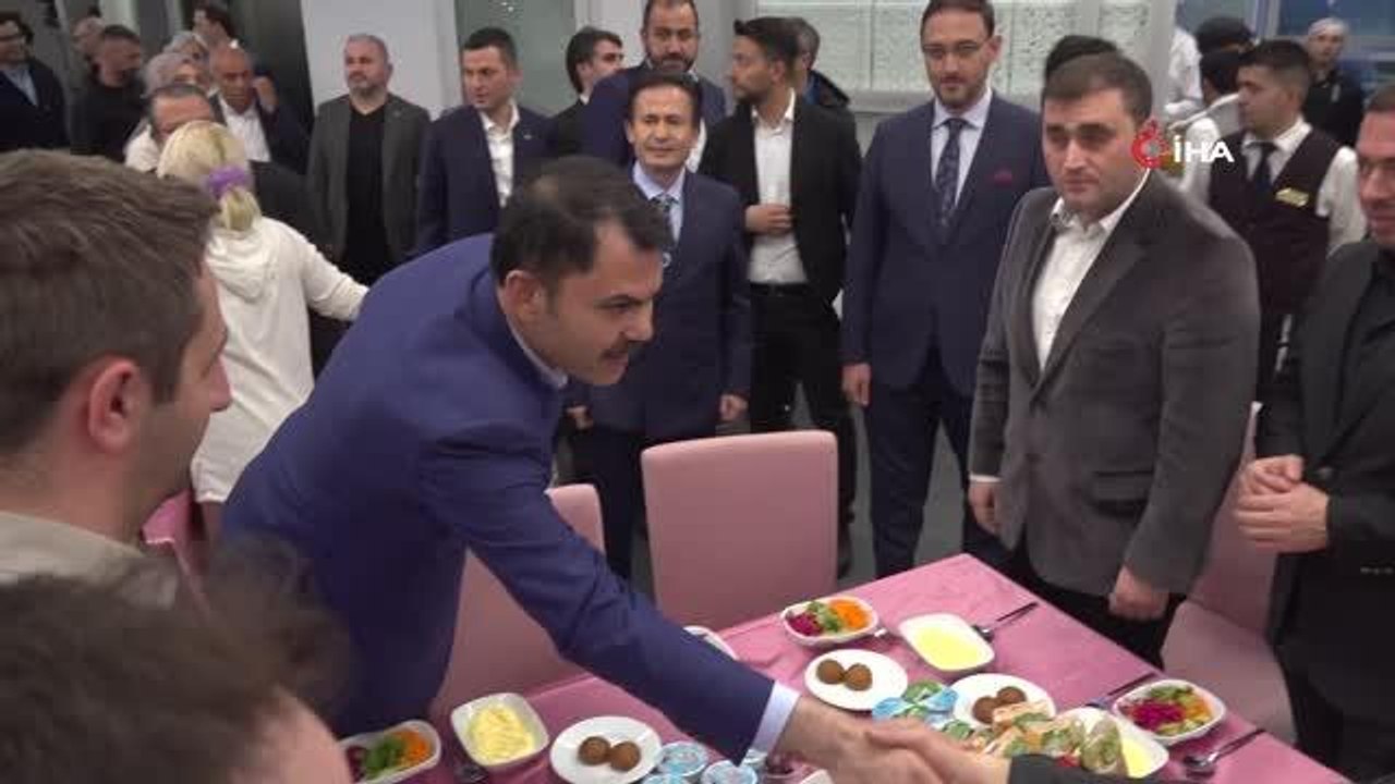 Bakan Kurum: "Tuzla metrosunu da biz yapacağız yan yolları da biz yapacağız"