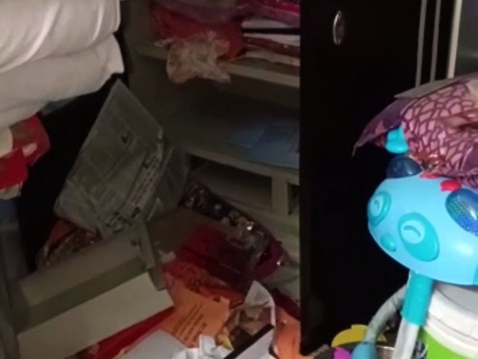 जसनगर में चोरों ने पांच मकानों के ताले तोड़े, ल...