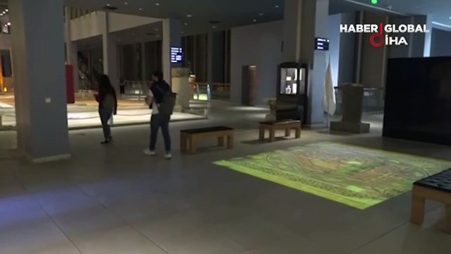 Depremlerden etkilenmeyen Zeugma Mozaik Müzesi ziyarete açıldı