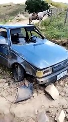 Casal sofre acidente de trânsito na zona rural de Traipu