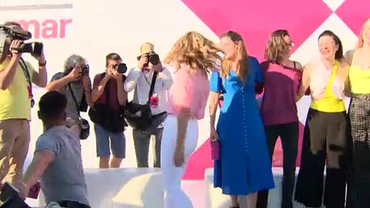 Sumar se estrena en el CIS por delante de Podemos