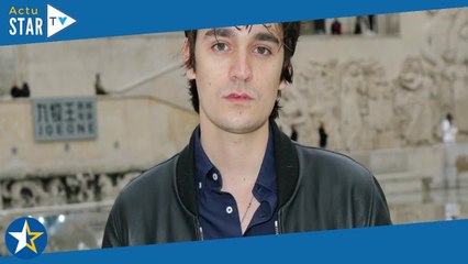 Alain-Fabien Delon révèle l'étonnante raison qui l’a poussé à quitter Paris et à déménager près de c