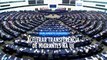 Eurodeputados querem acelerar transferência de migrantes na UE