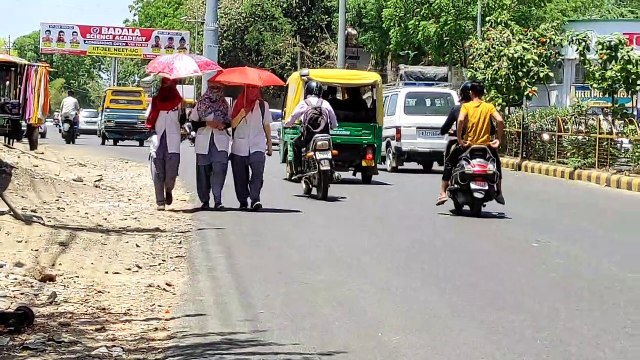 Video...देखें बैसाख माह की गर्मी में दोपहर में लोग धूप व गर्मी से बचने के लिए विभिन्न जतन कर रहे है।