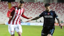 Yeni hoca da çare olmadı! Galibiyeti unutan Trabzonspor, Sivas'ta neye uğradığını şaşırdı