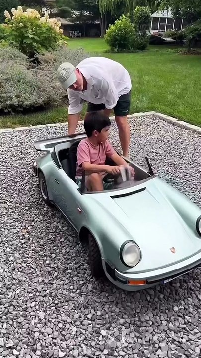Porsche enfant (Kid)