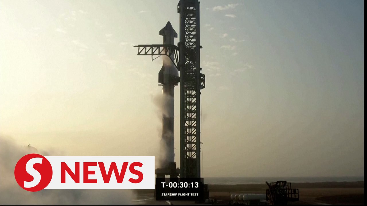 SpaceX rocket successfully launches, then explodes