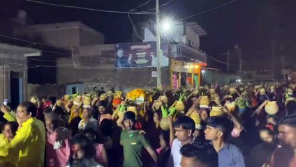 कलश यात्रा के साथ हुई श्रीपीतांबरा देवी शक्ति महायज्ञ शुरू