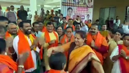 When the team reached Burhanpur from Telugu, they were stunned to see
