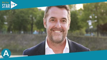 Arnaud Ducret a rencontré sa femme grâce à Arthur… Et ce n’était “pas le coup de foudre”