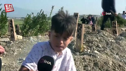Hataylı depremzede Ahmet, annesi ve kardeşlerini duasız bırakmadı