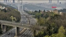 İstanbul'da bayramın ilk günü yollar boş kaldı