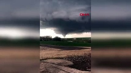 Diyarbakır'da oluşan hortum kamerada