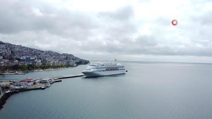 Sinop'a yılın ilk kruvaziyer seferi gerçekleşti