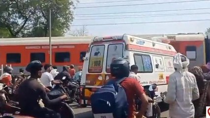 मंडला: रेलवे ने ट्रेनों का बदला रूट,नगर में हो रही अव्यवस्था, देखें कैसे