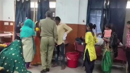 फिरोजाबाद: तेज रफ़्तार टेंपो पलटा ल, 8 लोग हुए घायल