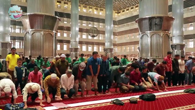 Satu Lagi Kuliner Legendaris Cirebon, Mie Petruk Masaknya Masih Pakai Arang!