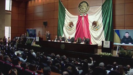Zelenski pide apoyo a México para organizar cumbre con América Latina