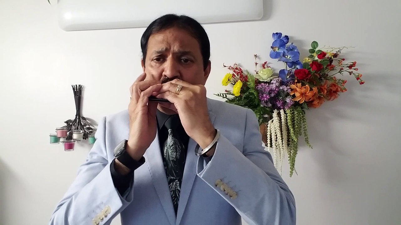 Zindagi pyar ki do chaar ghadi-Film Anarkali 1953-Vintage Song on Harmonica Live Performance by Mukund Kamdar