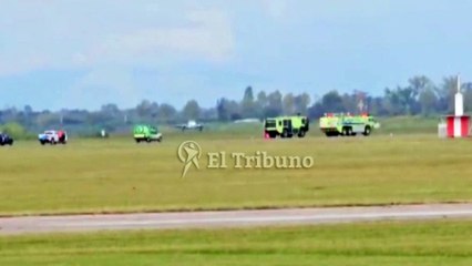 Descendió un avión con problemas en el tren de aterrizaje y activaron el protocolo de emergencia en el aeropuerto