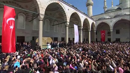 Erdoğan'dan cami avlusunda miting... '14 Mayıs bunların sonu olmalı'
