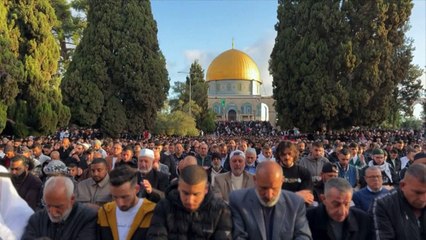 Fin du ramadan: les musulmans du monde entier fêtent l'Aïd al-Fitr