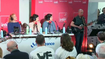 On s'en fout, on n'lira pas - La chanson de Frédéric Fromet