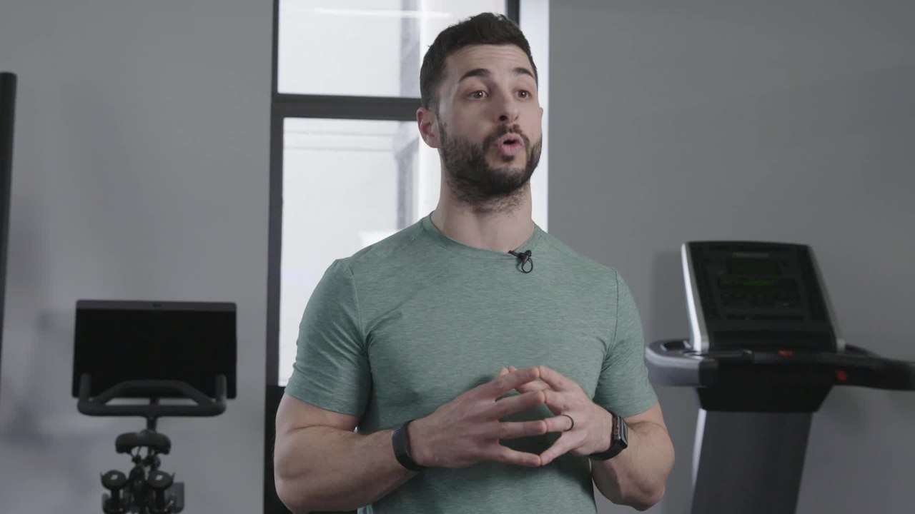 Help Relieve Patellar Tendonitis Pain With These Exercises | Men’s Health Muscle