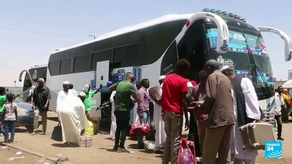 En medio de los combates en Sudán, varios países evalúan la evacuación de sus ciudadanos