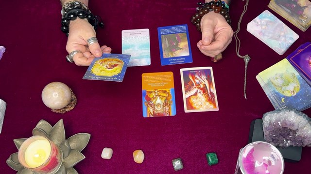 №4, Апрель 24-30 2023, Энергетическая защита (начало), Чистка кристаллов (продолжение), Свечи и подсвечники