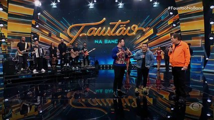 Anne Lottermann diz que não precisa de homem e choca Faustão