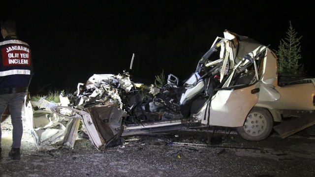 Uşak’ta trafik kazası: 2 kişi hayatını kaybetti