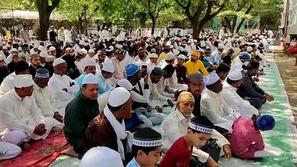 Eid 2023: छत्तीसगढ़ में आज ईद की धूम, नमाज अदा कर दी मुबारकबाद, देखें Video