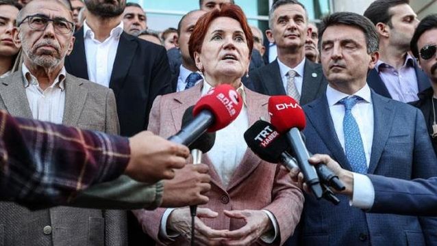 Bu kimsenin bilmediği bir konu diyen Akşener deprem bölgesindeki tehlikeye dikkat çekti