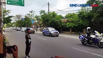 Video herunterladen: Tolak jadi Cawapres Ganjar, Prabowo Subianto: Partai Saya Agak Kuat Sekarang