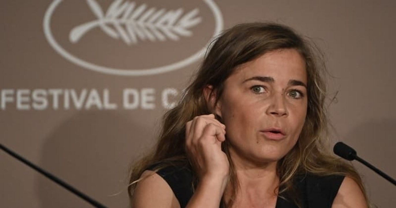 « Ça me gêne de toucher, pour huit heures de travail, cette somme affolante », Blanche Gardin étrille Amazon et refuse de participer à « LOL : qui rit sort »