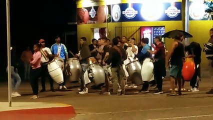 Comparsa en el Bulevar. Sigue el carnaval!! Tacuarembó, Uruguay (14/04/2023)