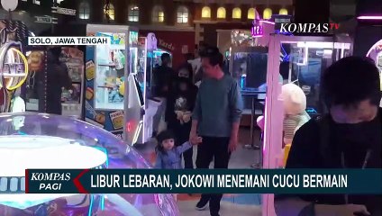 Jokowi Jalan Bersama Jan Ethes dan La Lembah pada Malam Takbir di Solo