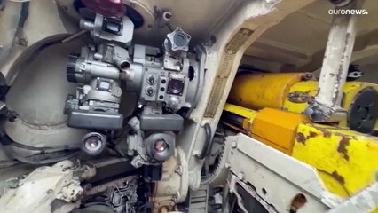 معارك عنيفة في باخموت.. روسيا تأمر باعتقال صحافي بلغاري