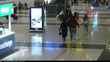 30 AYRI SUÇTAN ARANAN ŞÜPHELİ HAVALİMANI'NDA YAKALANDI