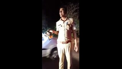 वाहन चालकों ने अवैध वसूली का लगाया आरोप, वीडियो वायरल