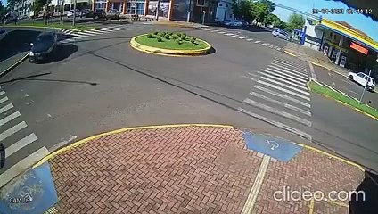 Vídeo: grave acidente é registrado no centro de Marechal Rondon